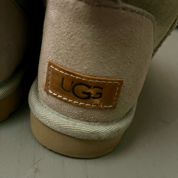 Classic Mini II Ugg - Picture 6 of 9